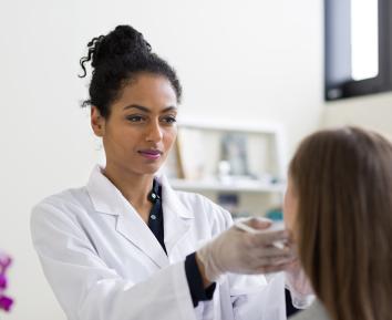 Dermatologist Salaries in Dubai 2025: Entry-Level, Mid-Career & Senior Consultant Earnings